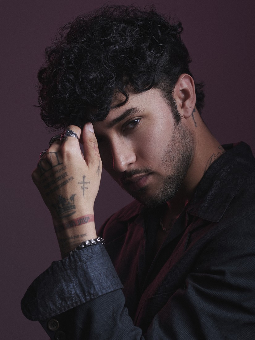 Joel Deleon Revista Portfolio 01.jpg